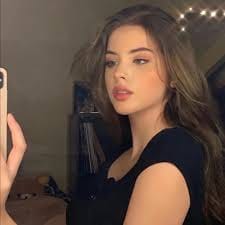 Elena Mendoza avatar